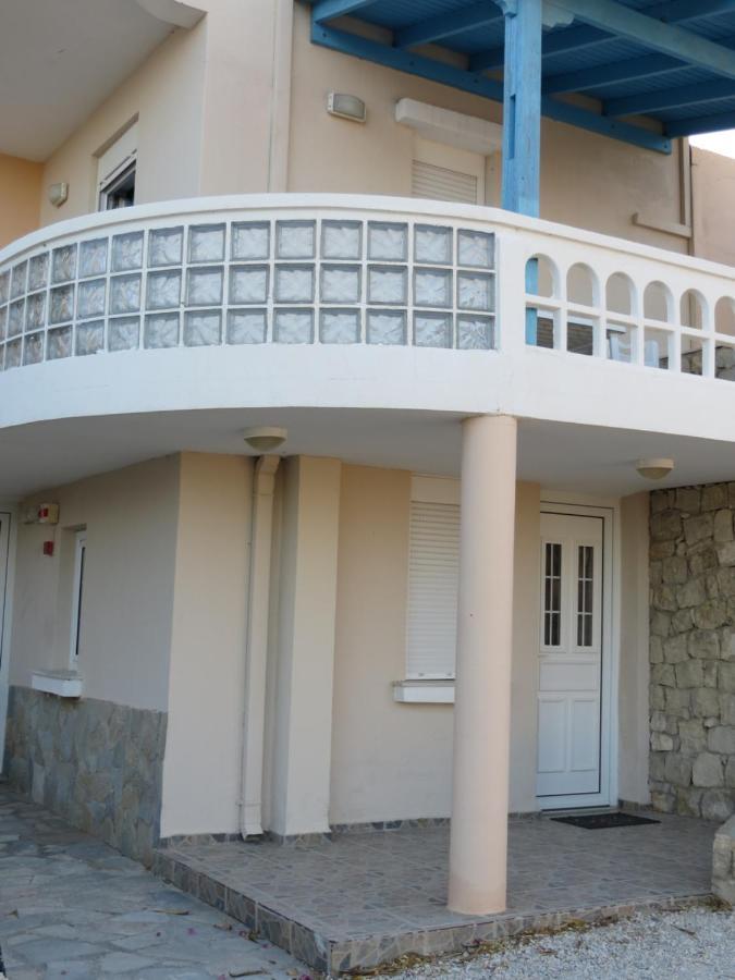 Nicolas Apartments Ierápetra Esterno foto